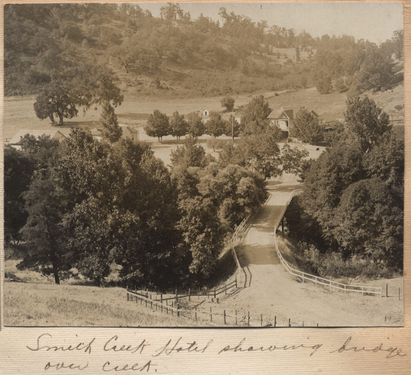 Smith Creek Hotel